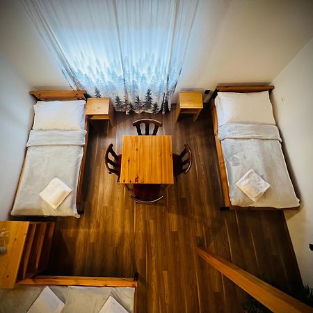 Bystra 94 Profibikers Hotell Exteriör bild