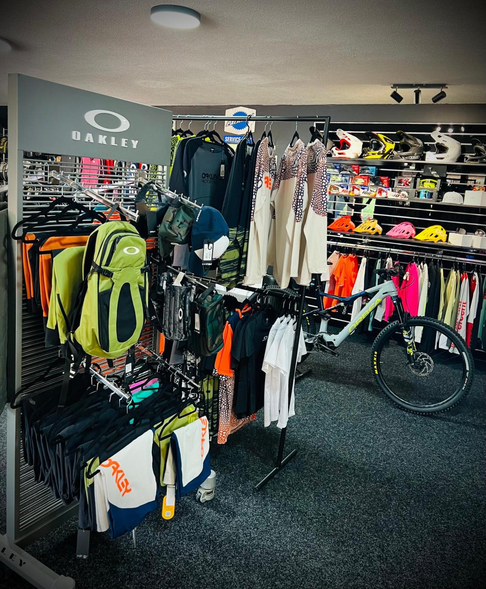 Bystra 94 Profibikers Hotell Exteriör bild