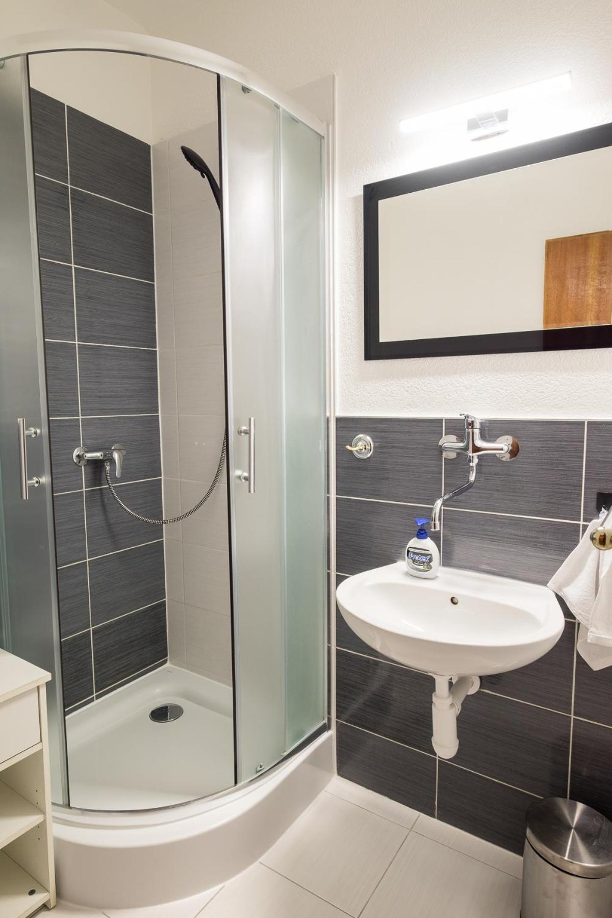 Bystra 94 Profibikers Hotell Exteriör bild